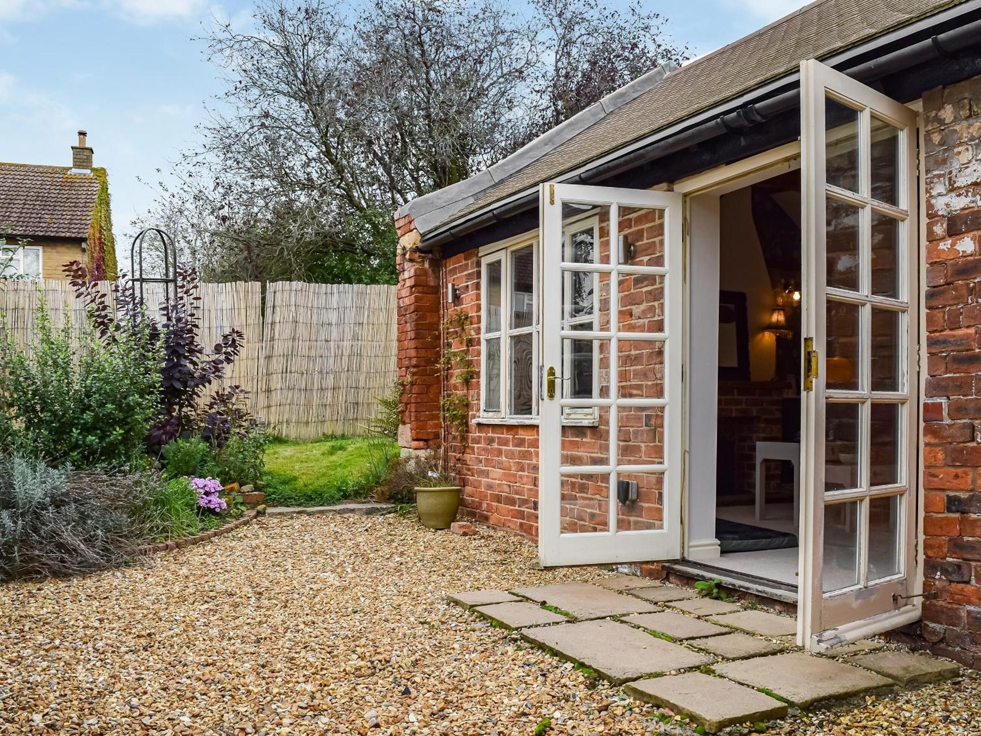 The Stables Villa Waltham on the Wolds ภายนอก รูปภาพ